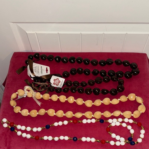 NIBI Wooden Bead Necklace Set - Picture 7 of 9